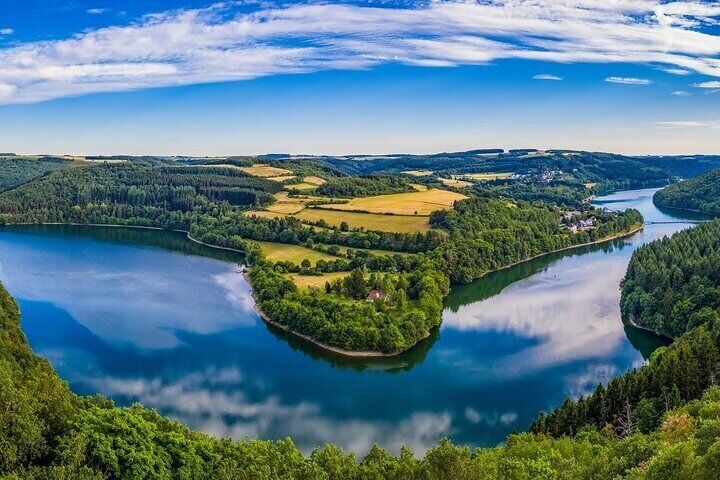 Luxembourg Castles and Water Scenic Lookouts Private Tour
