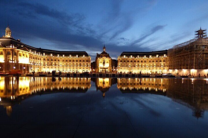 Water Mirror and Stock Exchange Square