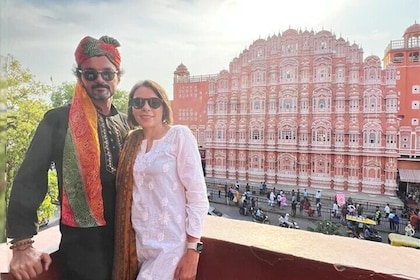 Jaipur Guided Tour with Local Food Experience