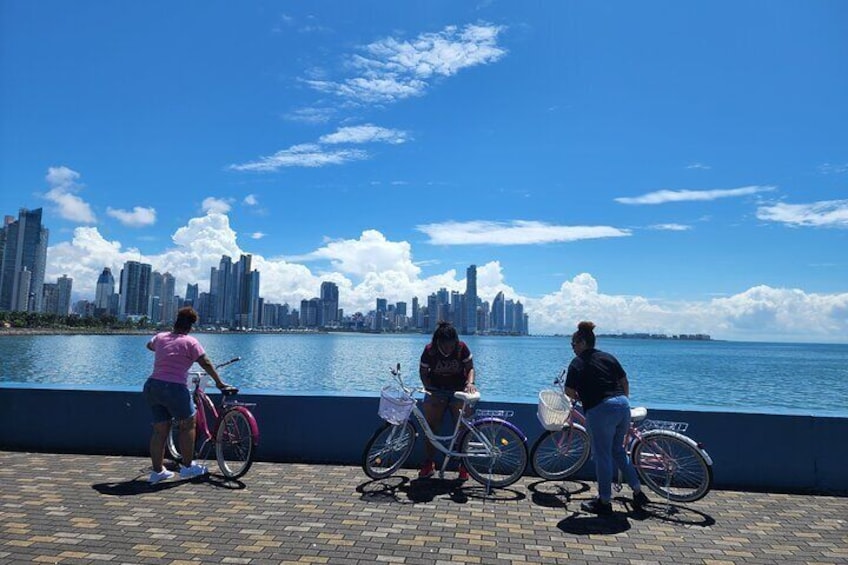 Biking Tour in Panama City