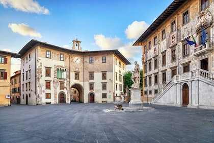 Amor en Pisa: Aventura romántica autoguiada del rompecabezas