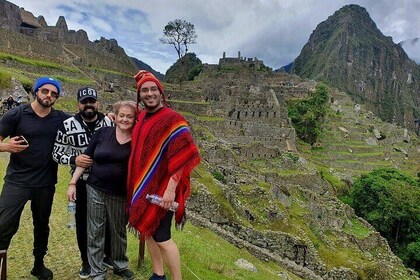 Private 2 Day Machupicchu Last Minute Adventure by Train