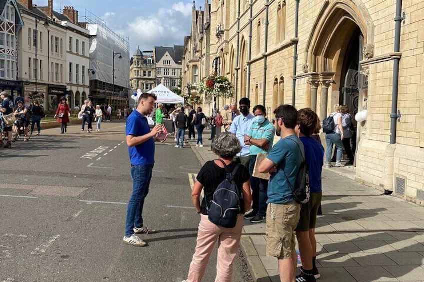 Combined | Oxford University Walking & Punting Tour Led By University Alumni