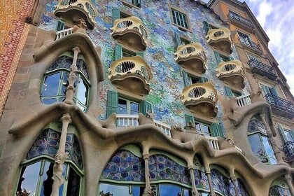 Barcelona Gaudi and Modernism Private Tour