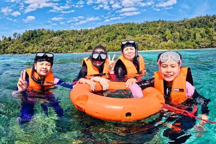 Trang 4 Islands Emerald Cave and Kradan by Longtail Boat