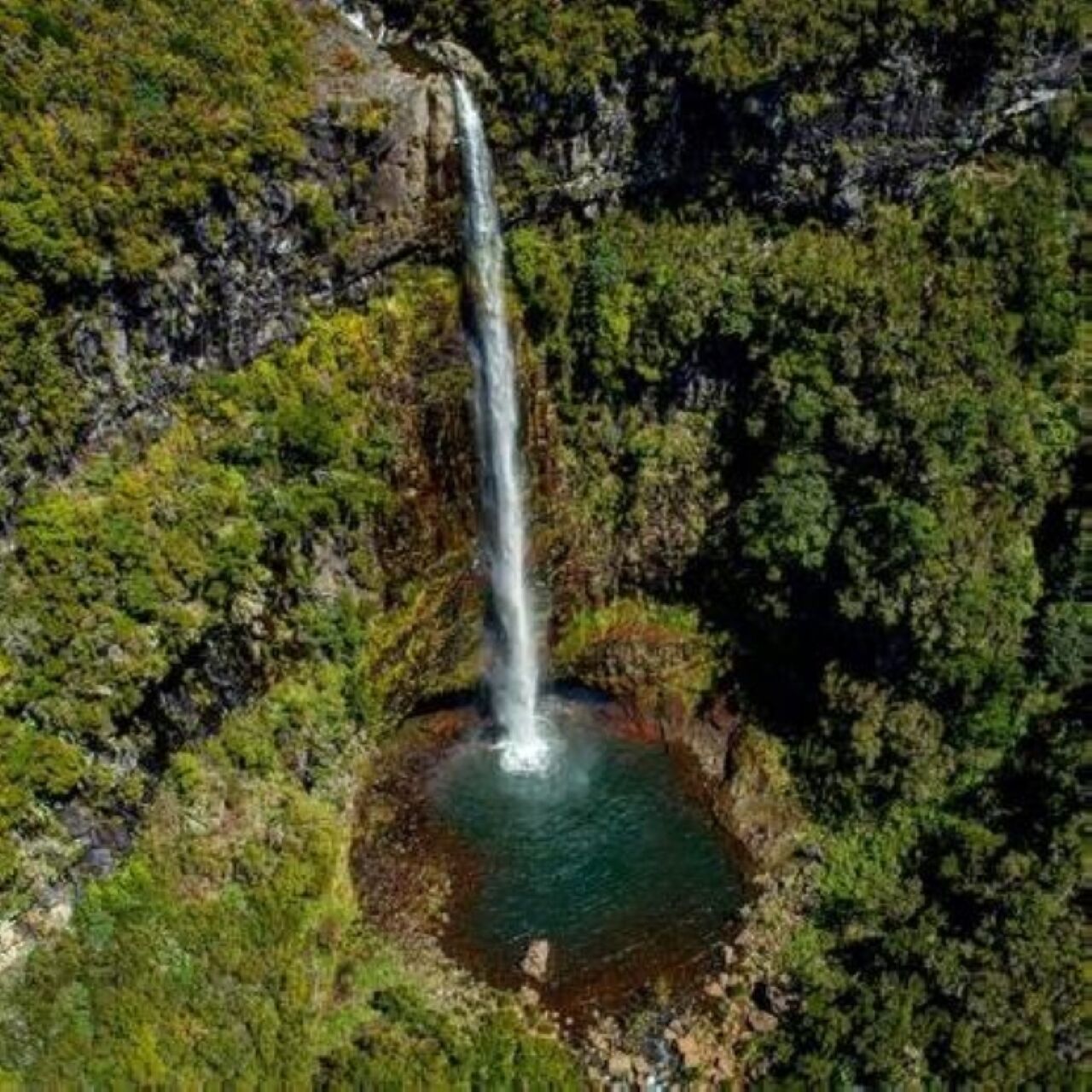 Levada do Alecrim - Wind Lagoon
