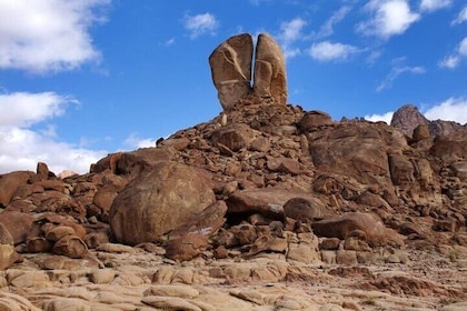 (AlLawz) The Land Of Midian - Walk in Moses' foot steps (Sinai)