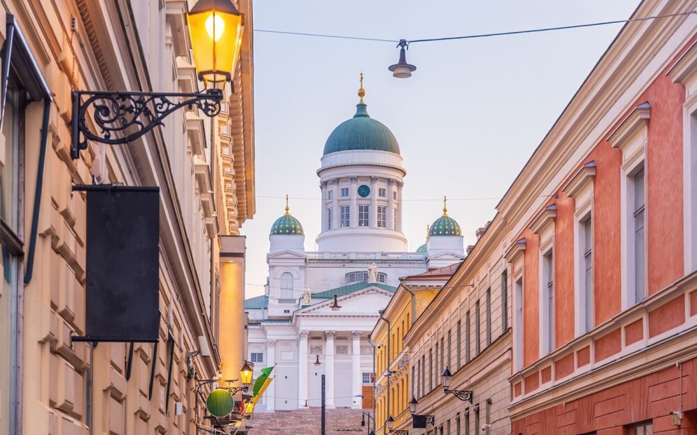 From Capital to Castle: A Private Day Trip from Helsinki to Turku