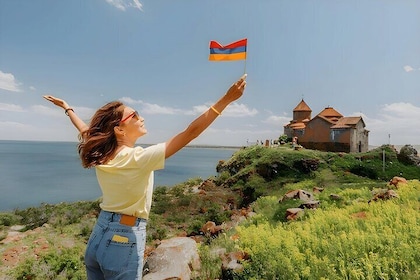 Day Tour Tbilisi to Armenia with Lake Sevan and Yerevan