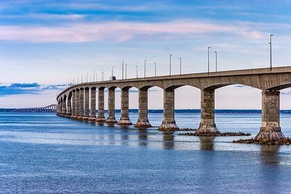 The Confederation Bridge and Victoria By the Sea Half Day Tour