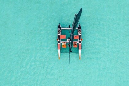 SPORT Catamaran Bora Bora : Sailing Snorkeling & Floating Bar