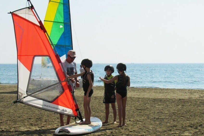 90 Minutes Private Windsurfing Lesson in Cyprus