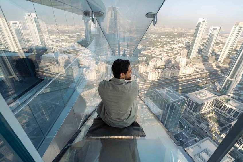 Picture 23 for Activity Dubai: Sky Views Observatory Entry Ticket