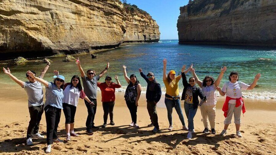 Capture breathtaking scenery as you explore the iconic landmarks of the Great Ocean Road