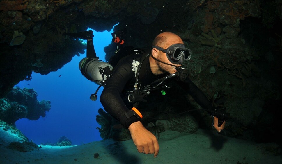 Discover scuba diving in Búzios