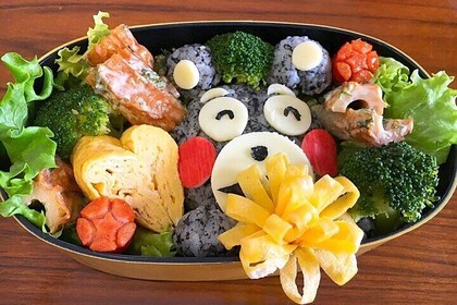 Experience to Make Your Own Kyaraben in Kyoto