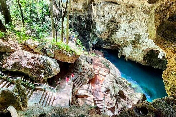 Beach Day with Lunch and City Tours in Santo Domingo