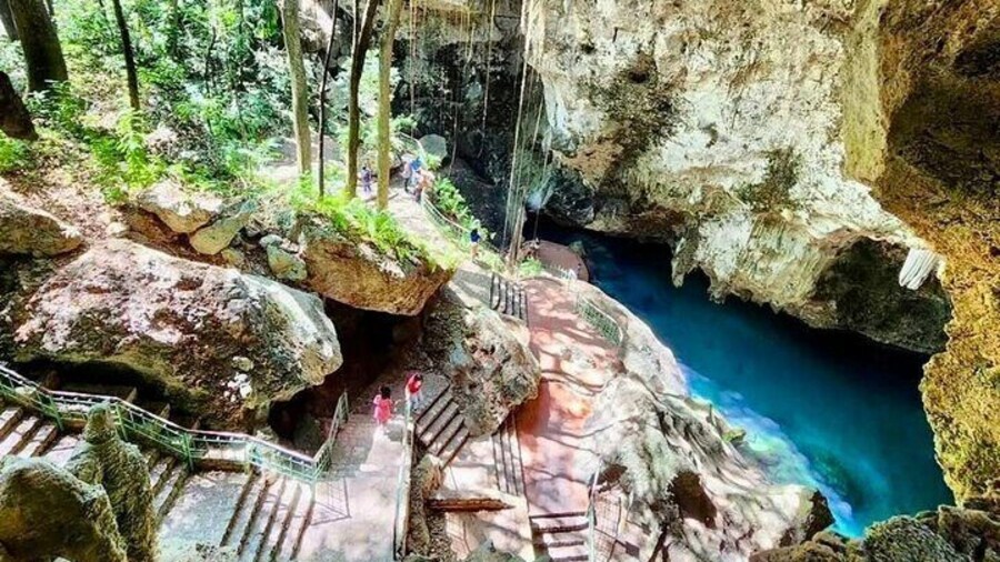 Beach Day with Lunch and City Tours in Santo Domingo