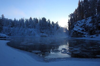Little Karhunkierros Trail Snowshoeing Adventure in Oulanka