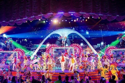 Roxy Dinner Official Dinner and Spectacle