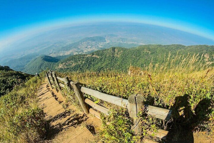 Doi Inthanon National Park and Kew Mae Pan Nature Trail Full Day Tour