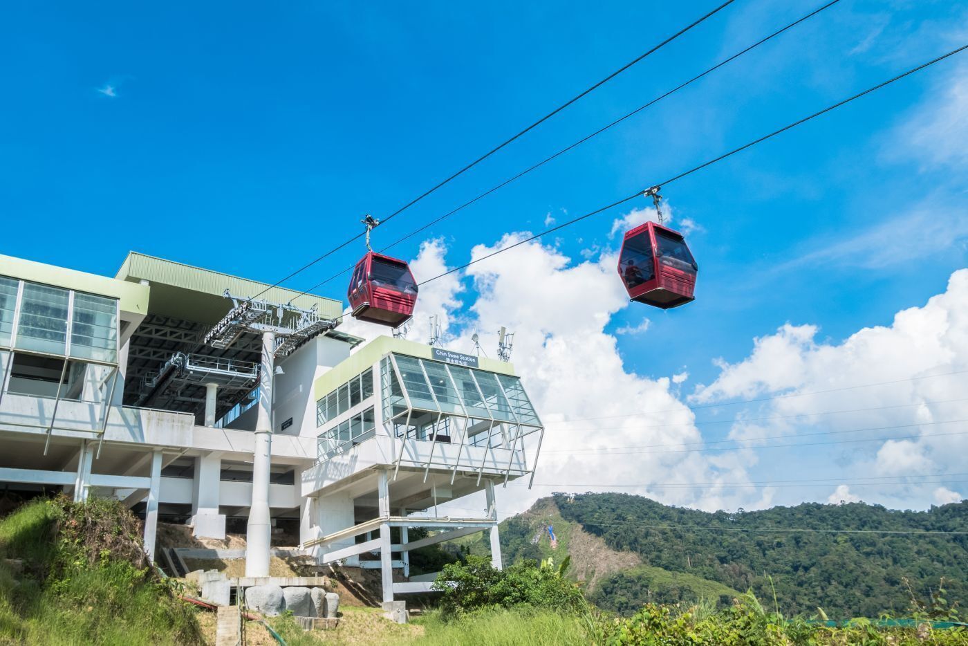 Genting Highlands Adventure: Cable Car & Chin Swee Temple Ride