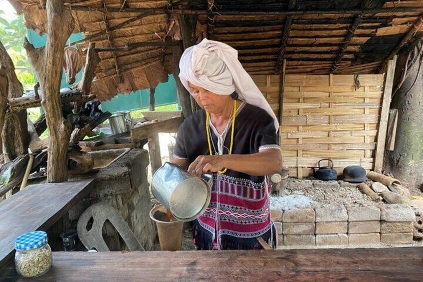 Pha Dok Siew Nature Trail & Doi Inthanon National Park From Chiang Mai