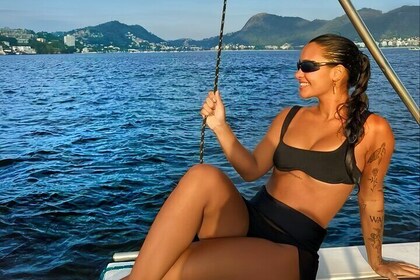 DE Lancha Tour in Rio DE Janeiro with Beer and Snacks