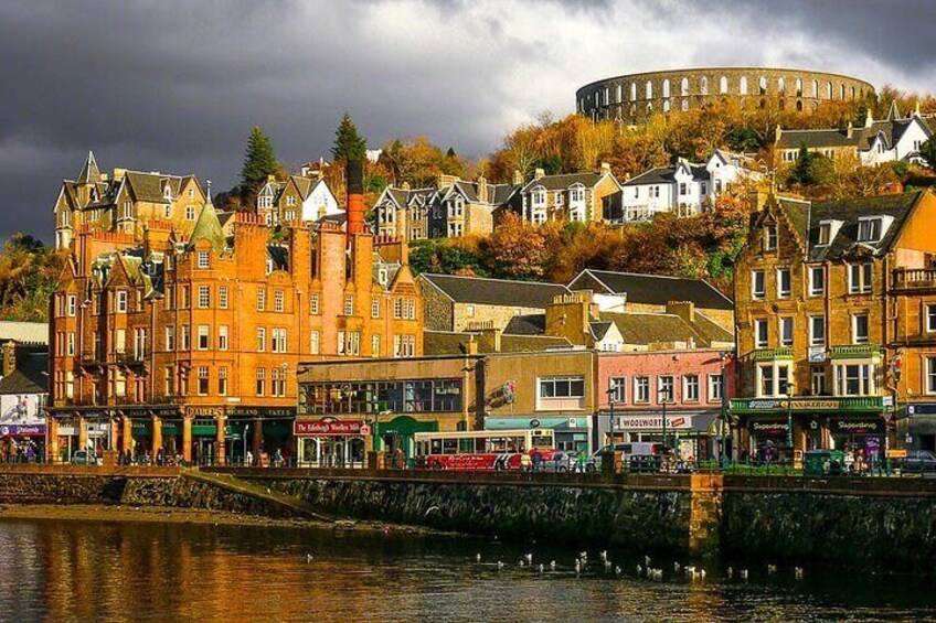 Oban Town Walking Tour