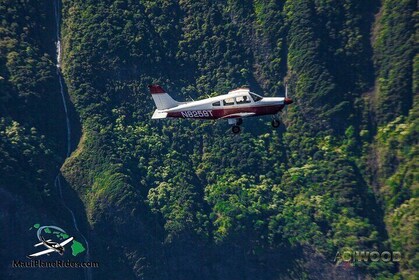 Road To Hana Private Plane Flight Maui Tour