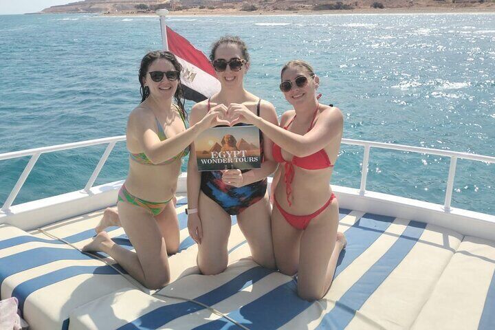 Snorkeling in Ain Sokhna Red Sea by Yacht Over Day From Cairo