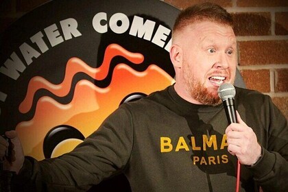 Hot Water Comedy Club: 3 Minutes Of Fame