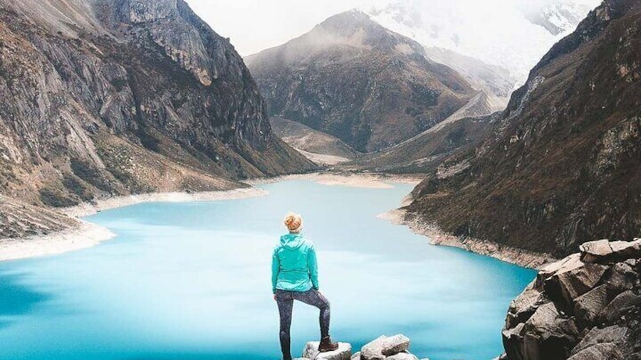 Trekking Adventure to Laguna Paron at 4200m