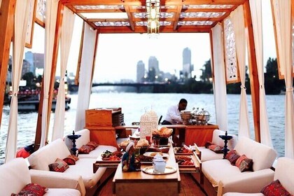 Nile River Lunch or Dinner Cruise in Luxor (private Tour)