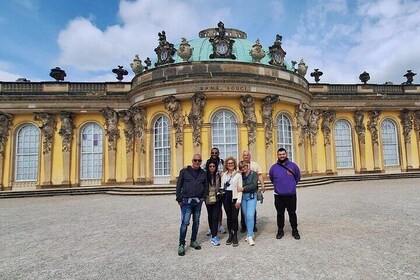 Private Palace Tour Berlin Potsdam with Car Train Photo Audio App