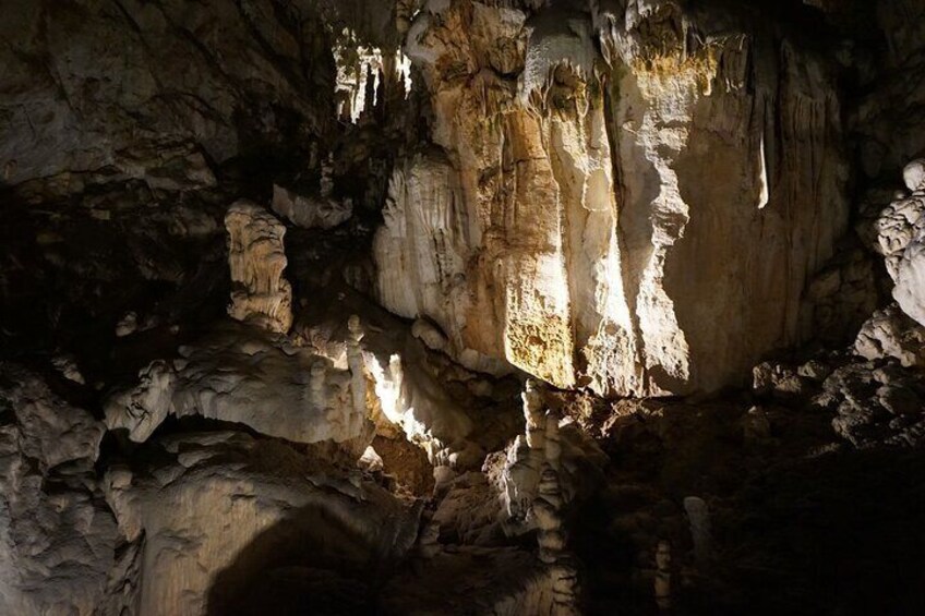 Private Postojna Cave and Predjama Castle Tour from Ljubljana