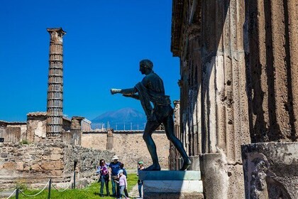 Pompeii & Mt. Vesuvius Full Day Guided Tour with Priority Access