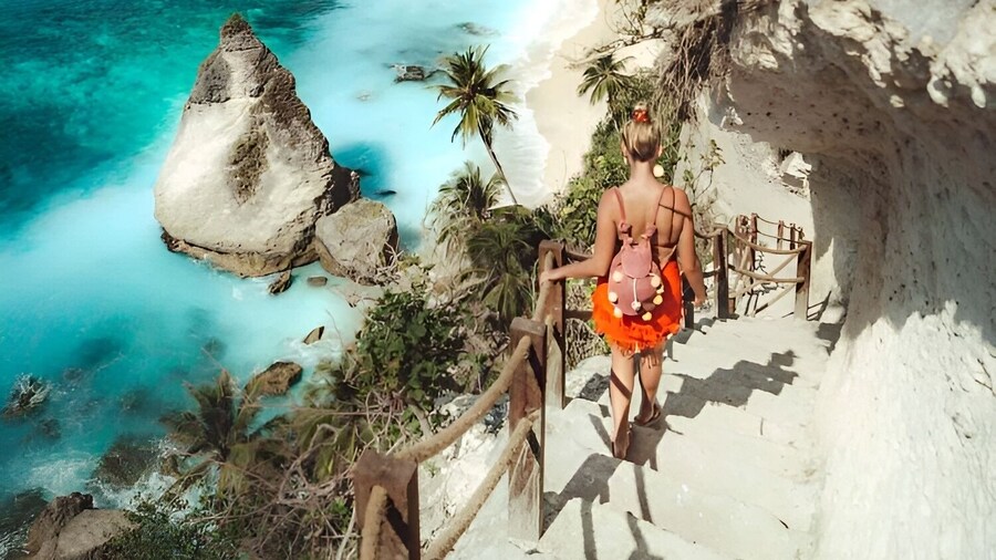 East Nusa Penida Island Tour with Japanese-Speaking Guide