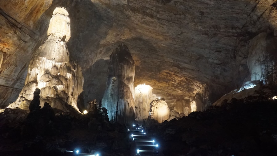 Taxco and caves of Cacahuamilpa from Mexico City