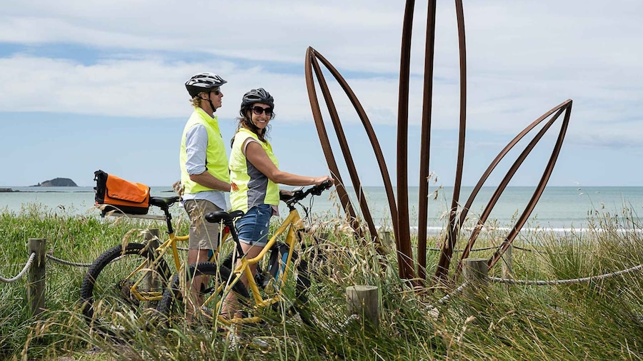 Tairāwhiti Gisborne: Guided City Bike Tour