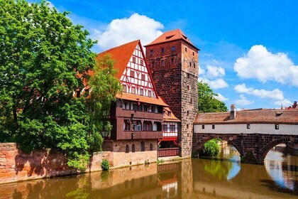 Hello Nuremberg: Private 2-Hour Intro City Walk with Local Guide