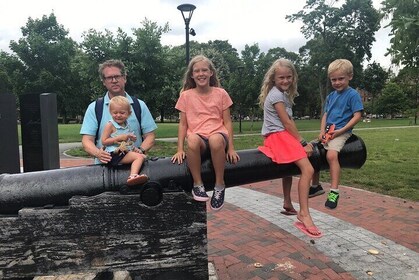 Cambridge Scavenger Hunt Interactive Walking Tour