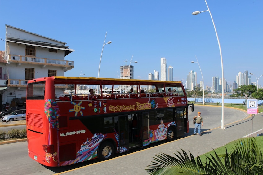 Panama Hop-On Hop-Off Bus Tour 