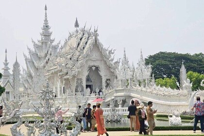 Customizable Private Day Tour of Chiang Rai Highlights