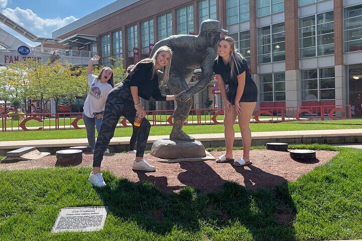 Cincinnati Scavenger Hunt Interactive Walking Tour