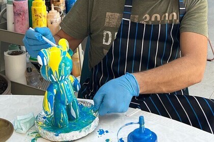 Create Your Own Bear Fluid Art Workshop in Alicante