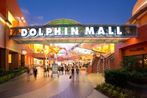 Dolphin Mall Shuttle - Downtown Miami Loop
