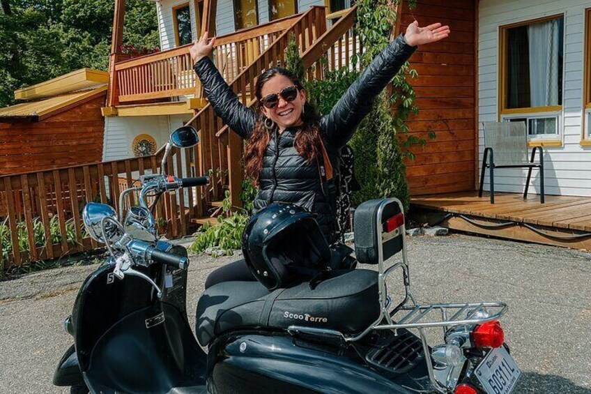 Quebec City : Guided Scooter Tour on Ile d'Orleans !