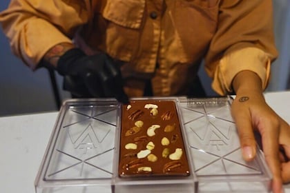 Phnom Penh Make Your Own Chocolate Bar