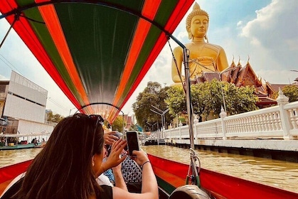 Bangkok Canal Boat Tour to Big Buddha – 1 Hour Longtail Cruise